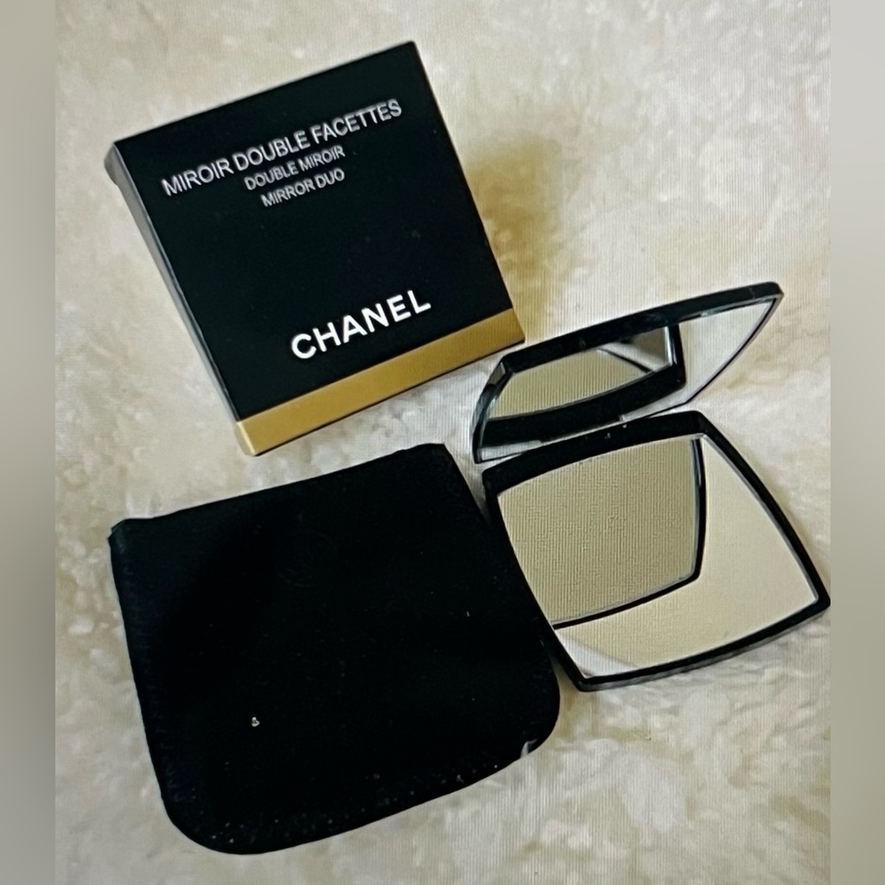 CHANEL MIROIR DOUBLE SIDED Black Slimline Mirror Compact Duo/Velvet Pouc… - Picture 2 of 9